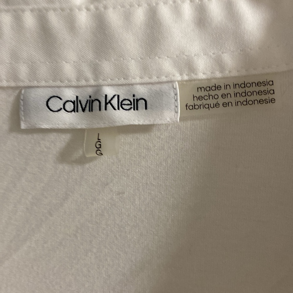 Calvin Klein Button up - Picture 2 of 3